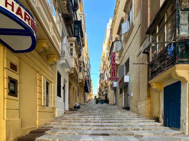 Quiet streets in Valletta, Malta
